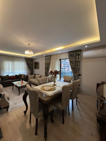 Spacious 3+1 Apartment in Oba, Alanya — 170 m², Separate Kitchen, Furnished, Full Complex, Suitable for Residence Permit