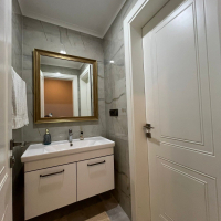 Spacious 3+1 Apartment in Oba, Alanya — 170 m², Separate Kitchen, Furnished, Full Complex, Suitable for Residence Permit