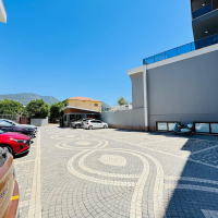 Spacious 3+1 Apartment in Oba, Alanya — 170 m², Separate Kitchen, Furnished, Full Complex, Suitable for Residence Permit