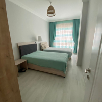 Spacious 2+1 Apartment with Separate Kitchen in Central Alanya Near the Sea