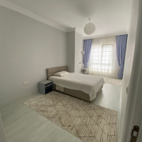 Spacious 2+1 Apartment with Separate Kitchen in Central Alanya Near the Sea