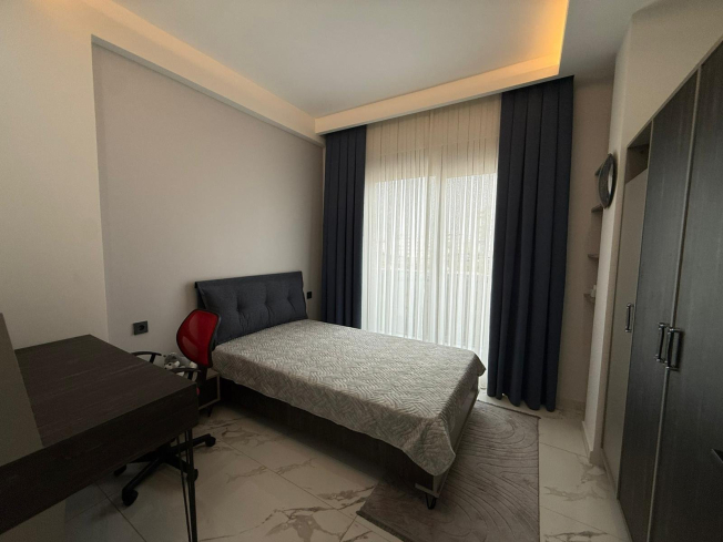 Spacious 2+1 apartment in Tosmur — 600 m to the sea, fully furnished