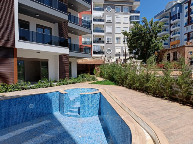 Spacious 2+1 apartment in Tosmur — 600 m to the sea, fully furnished