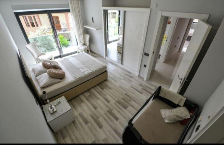 Spacious 3+1 duplex with garden in Kargicak — 100 m to the sea, eligible for citizenship