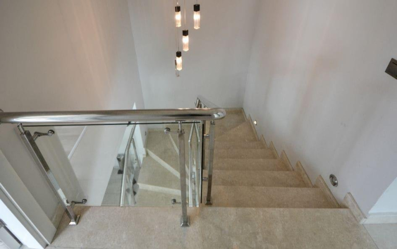 Spacious 3+1 duplex with garden in Kargicak — 100 m to the sea, eligible for citizenship