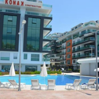 Spacious 3+1 duplex with garden in Kargicak — 100 m to the sea, eligible for citizenship