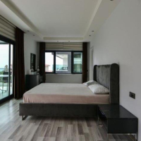 Spacious 3+1 duplex with garden in Kargicak — 100 m to the sea, eligible for citizenship