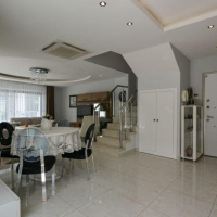 Spacious 3+1 duplex with garden in Kargicak — 100 m to the sea, eligible for citizenship