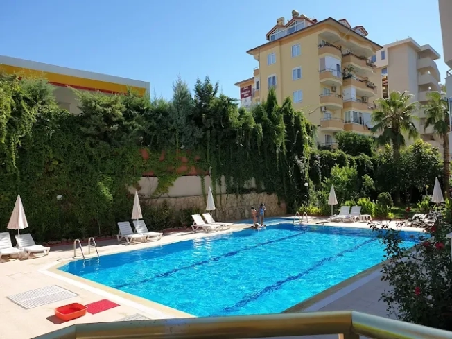 1+1 Apartment in Alanya Center — Ready to Live, Near Alanyum Mall
