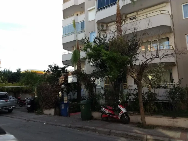 1+1 Apartment in Alanya Center — Ready to Live, Near Alanyum Mall