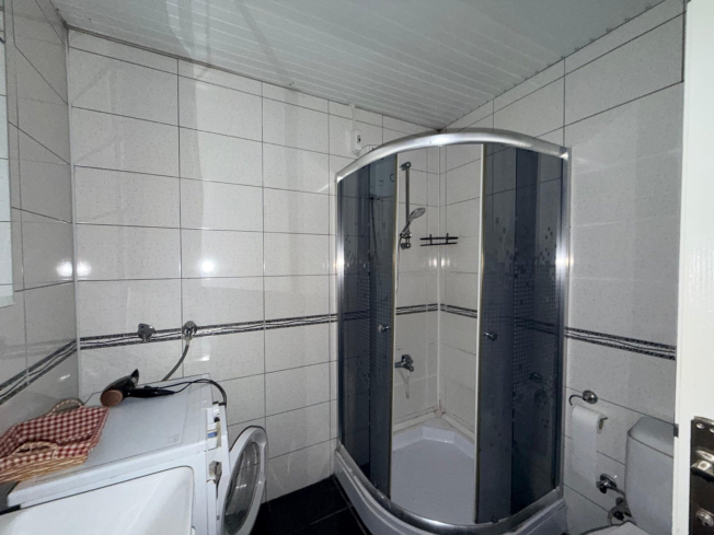 1+1 Apartment in Alanya Center — Ready to Live, Near Alanyum Mall