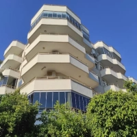 1+1 Apartment in Alanya Center — Ready to Live, Near Alanyum Mall