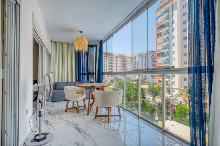 Spacious 1+1 apartment in Mahmutlar near the sea — furnished property in Alanya