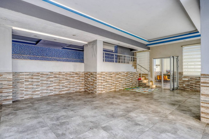 Spacious 1+1 apartment in Mahmutlar near the sea — furnished property in Alanya