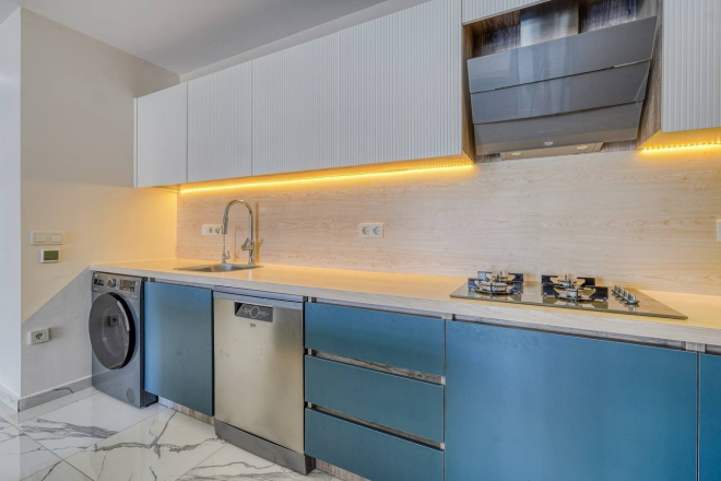 Spacious 1+1 apartment in Mahmutlar near the sea — furnished property in Alanya
