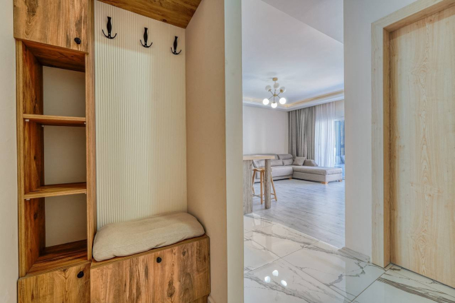 Spacious 1+1 apartment in Mahmutlar near the sea — furnished property in Alanya