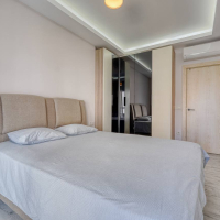 Spacious 1+1 apartment in Mahmutlar near the sea — furnished property in Alanya