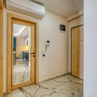 Spacious 1+1 apartment in Mahmutlar near the sea — furnished property in Alanya