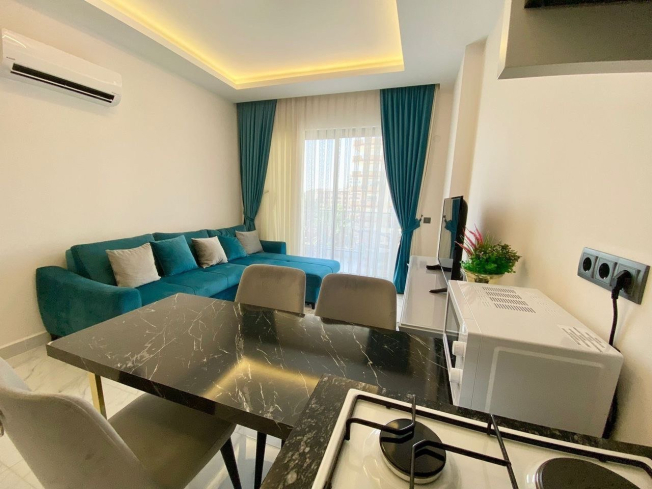 2+1 Apartment in Alanya Near the Sea — Furnished Property in Turkey