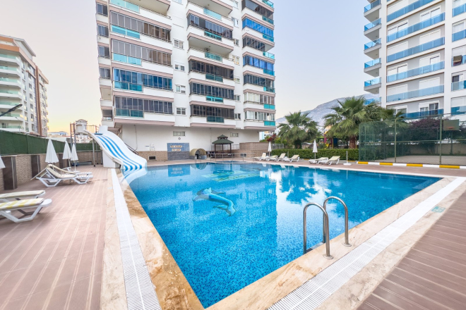 1+1 Apartment in Mahmutlar — Furnished Property in Alanya with Pool for Living or Rental Income