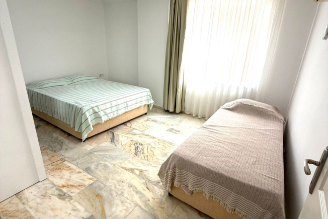 Spacious 2+1 Apartment in Mahmutlar — 120 m² Property Near the Sea in Alanya