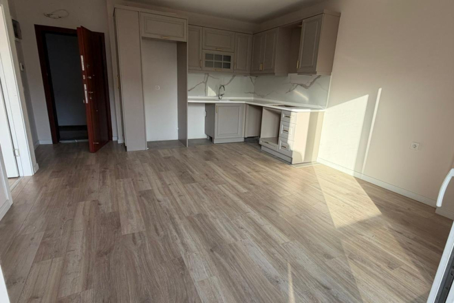 Modern 1+1 apartment in Kargicak — new residence with pool close to the sea