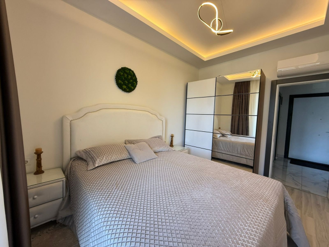 1+1 Apartment in Kargicak Near the Sea — Furnished Property in a Modern Residence