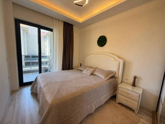 1+1 Apartment in Kargicak Near the Sea — Furnished Property in a Modern Residence