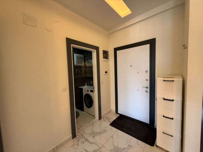 1+1 Apartment in Kargicak Near the Sea — Furnished Property in a Modern Residence
