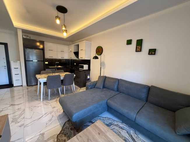 1+1 Apartment in Kargicak Near the Sea — Furnished Property in a Modern Residence