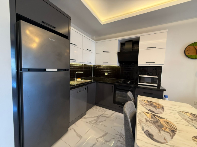 1+1 Apartment in Kargicak Near the Sea — Furnished Property in a Modern Residence