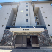 1+1 Apartment in Kargicak Near the Sea — Furnished Property in a Modern Residence