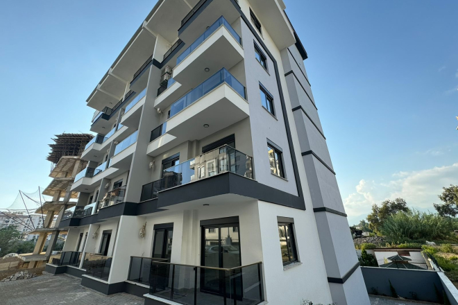 1+1 Apartment in Mahmutlar — New 2026 Building, 600 m from the Sea, €63,000