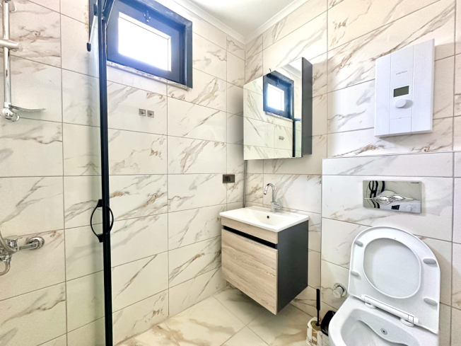 1+1 Apartment in Cleopatra, Alanya — New Residence with Pool, Furniture and Rental Potential
