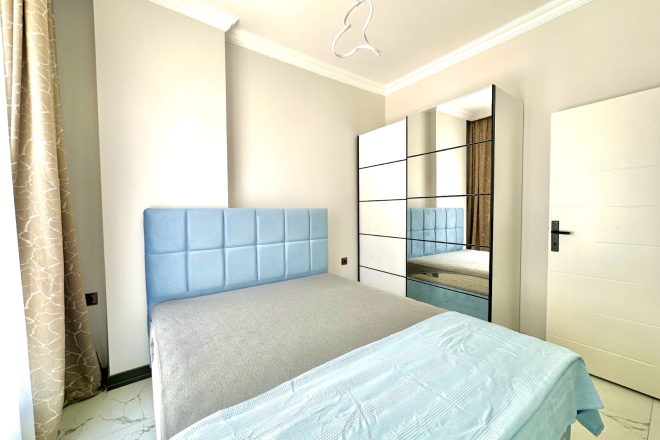 1+1 Apartment in Cleopatra, Alanya — New Residence with Pool, Furniture and Rental Potential