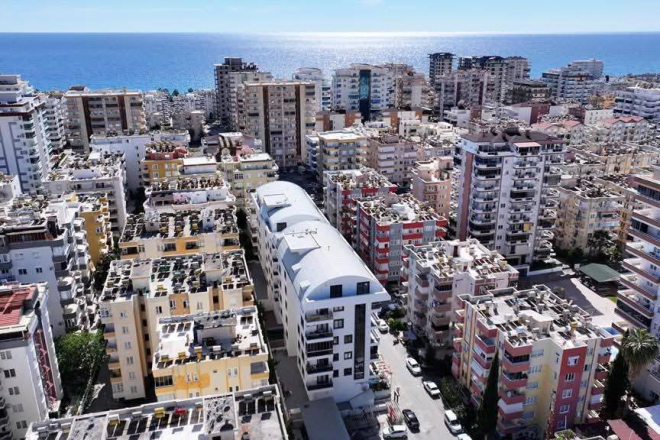 1+1 Apartment in Mahmutlar — New 2025 Residence, Furnished, 350 m from the Sea