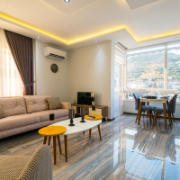 1+1 Apartment in Cleopatra, Alanya — Furnished Property with Pool, Sea View and Residence Permit Potential