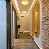 1+1 Apartment in Cleopatra, Alanya — Furnished Property with Pool, Sea View and Residence Permit Potential