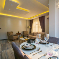 1+1 Apartment in Cleopatra, Alanya — Furnished Property with Pool, Sea View and Residence Permit Potential
