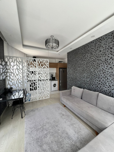 1+1 Apartment in Mahmutlar — Furnished Property with Pool, Sauna and 400 m to the Sea