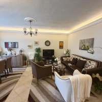 2+1 Apartment in Alanya Center — 300 m to the Sea, Furnished, Pool and Residence Permit Potential
