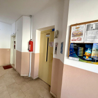 2+1 Apartment in Alanya Center — 300 m to the Sea, Furnished, Pool and Residence Permit Potential
