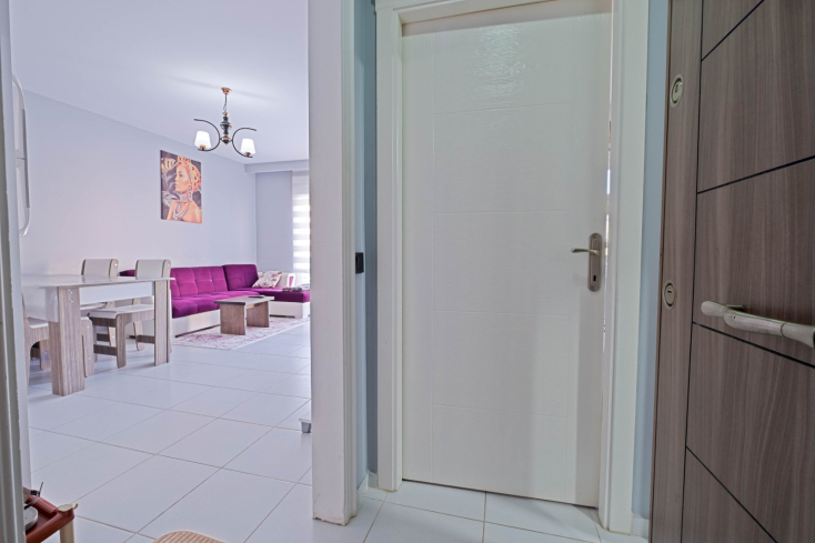 Affordable 1+1 Apartment in Mahmutlar — Furnished, Pool and 500 m from the Sea