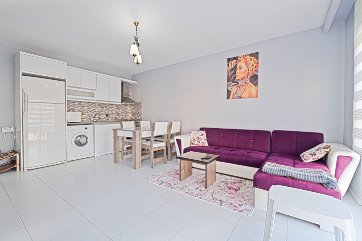 Affordable 1+1 Apartment in Mahmutlar — Furnished, Pool and 500 m from the Sea