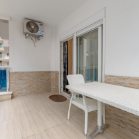 Spacious 1+1 Apartment in Mahmutlar — 500 m to the Sea, Good Renovation and Low Maintenance Fee