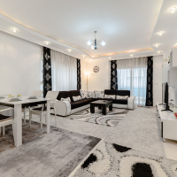 Spacious 1+1 Apartment in Mahmutlar — 500 m to the Sea, Good Renovation and Low Maintenance Fee