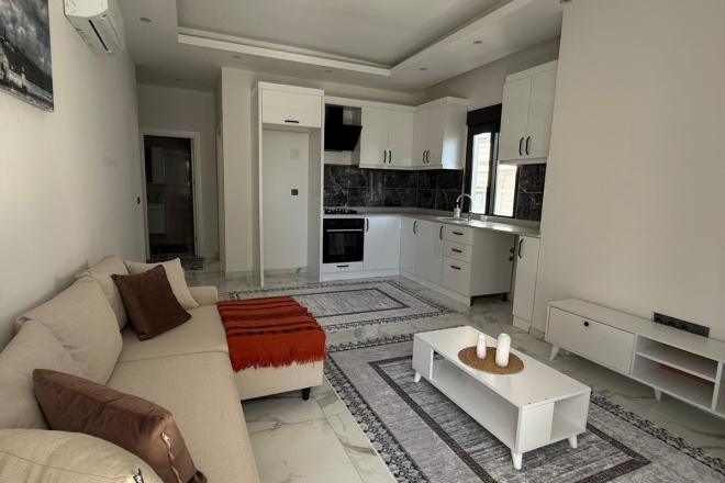 1+1 Apartment in Mahmutlar — New 2024 Residence, Furnished, Pools and 500 m to the Sea