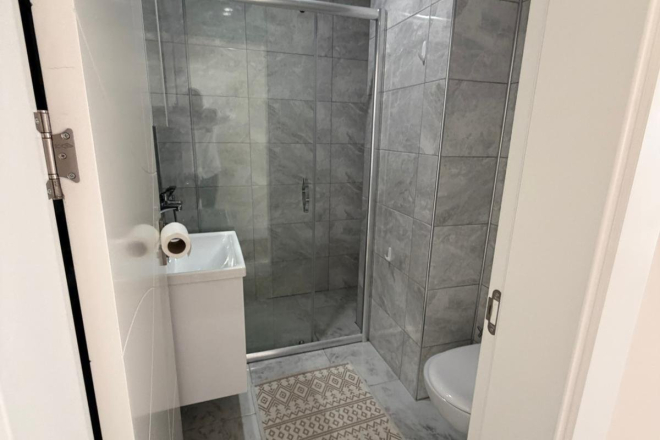 1+1 Apartment in Mahmutlar — Furnished, Pool, Sauna and 400 m to the Sea