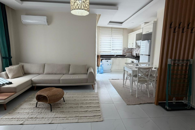 1+1 Apartment in Mahmutlar — Furnished, Pool, Sauna and 400 m to the Sea
