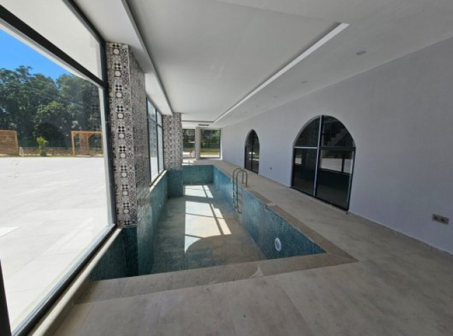1+1 Apartment in Mahmutlar — New 2023 Residence, Furnished, Pools and €65,000 Price